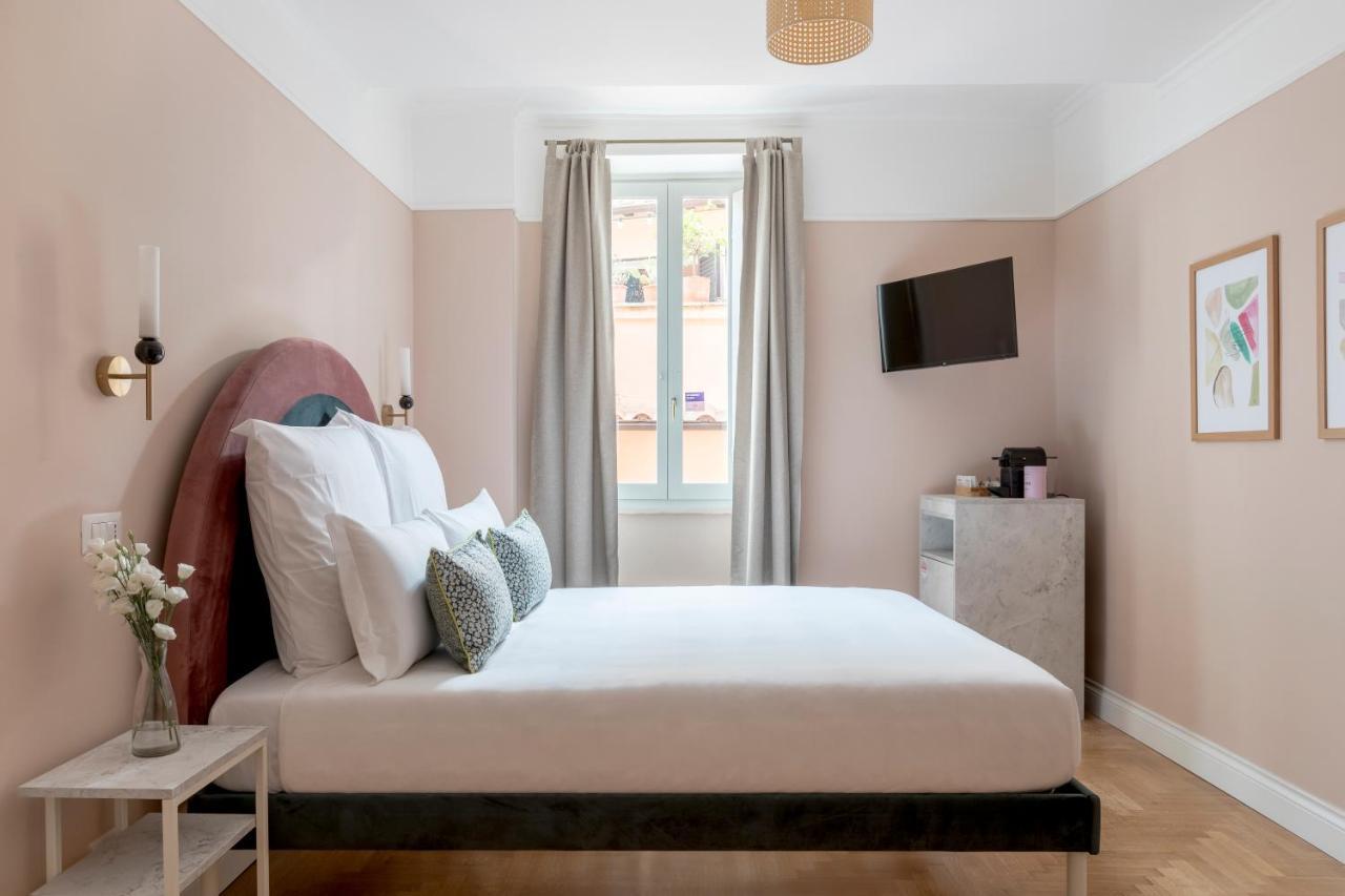 Sistemazioni Comunicanti con 2 Camere da Letto e 1 Bagno