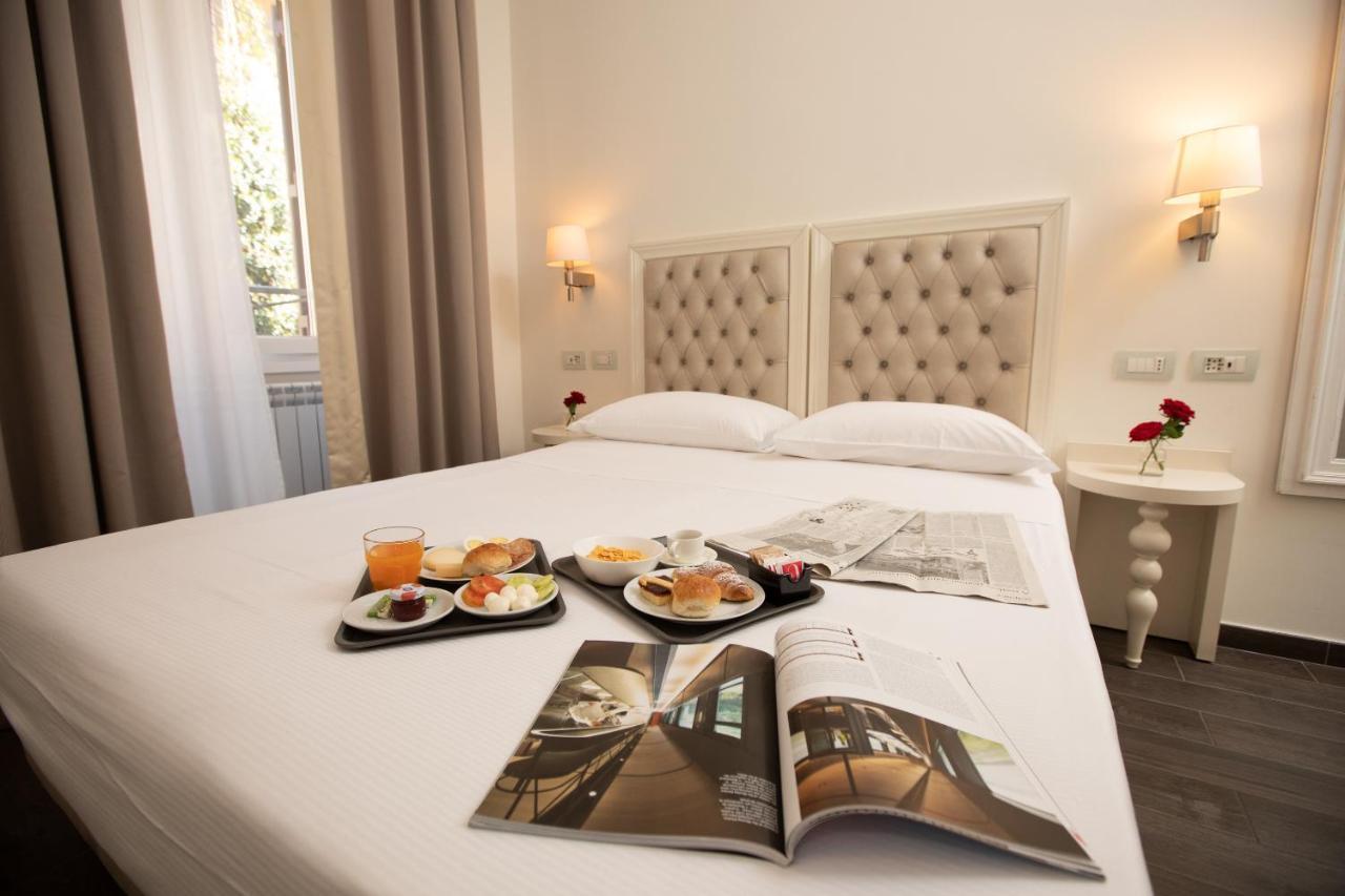 Double Room,1387029380:JPEG