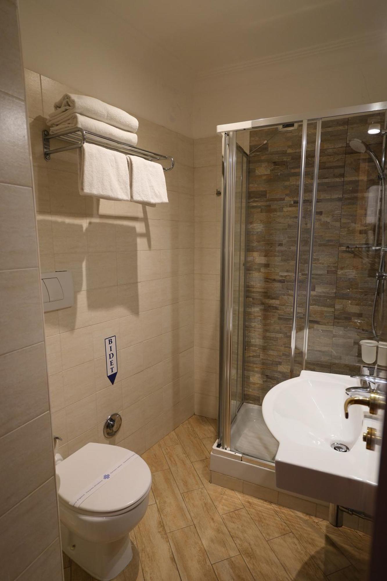 Superior Double or Twin Room,1656171837:JPEG