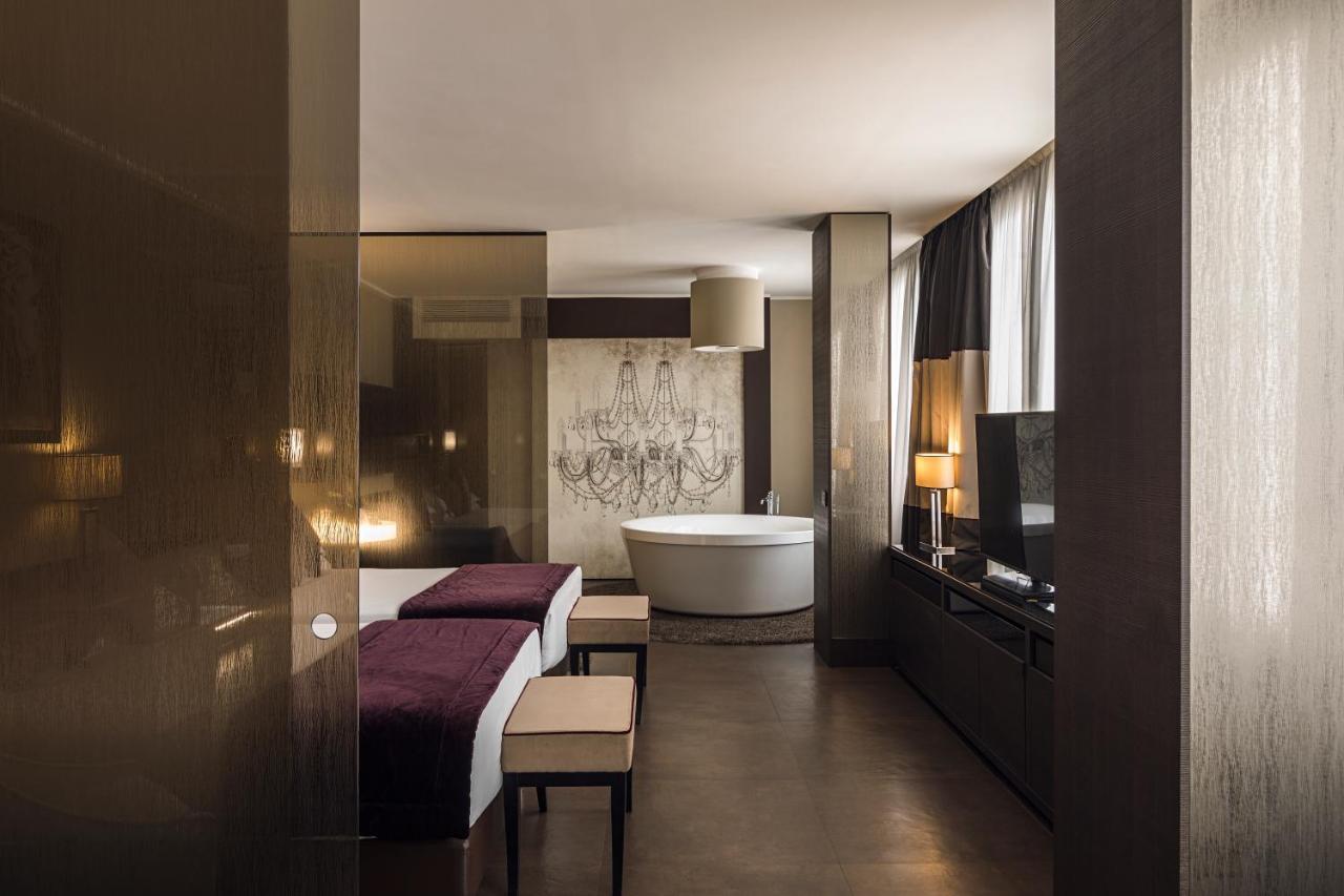Suite Spa Bath