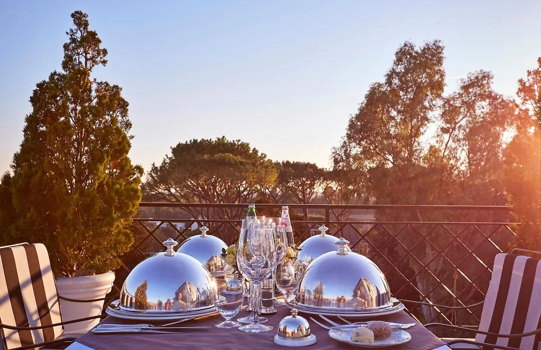Hotel Lord Byron - Small Luxury Hotels Of The World-1